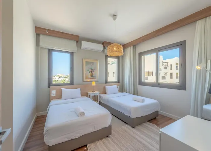 Boutique 2br In Fanadir Marina - El Gouna. Lagoons & Red Sea Apartment